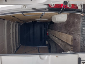 vînd crafter 2l ,110 cp   - imagine 2