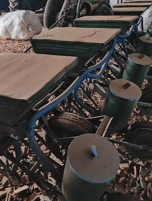 Semănătoare de porumb si Floarea soarelui - imagine 3