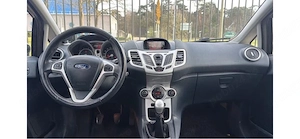 Ford Fiesta - imagine 5