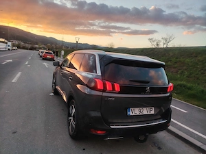 Peugeot 5008.GT line full option  - imagine 4