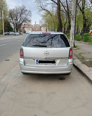 Opel Astra H 2012 - imagine 2