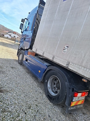 Se vinde Renault T520 - imagine 10