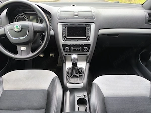 Skoda Octavia VRS - imagine 3