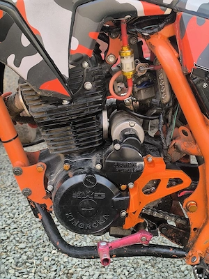 cross kxd 150cc 4T - imagine 2