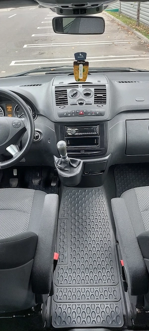 Mercedes Vito 116 8 locuri 2012 - imagine 10