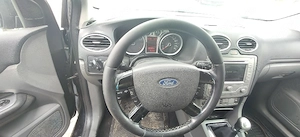 ford focus 1.6 benzina motor defect - imagine 4