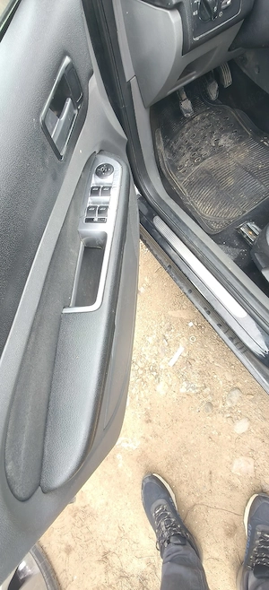 ford focus 1.6 benzina motor defect - imagine 10