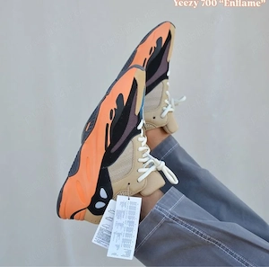 Pantofi Sport Adidas Yeezy 700 Enflame Amber Orange- 100% original