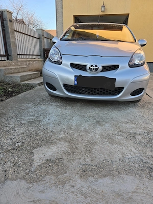 Vând Toyota Aygo automată  - imagine 5