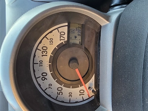 Vând Toyota Aygo automată  - imagine 3