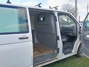 Volskwagen T5 Transporter LWB (ampatament lung) 1.9 TDI - imagine 5