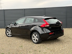 Volvo V40 2018 euro 6 2.0d - imagine 2