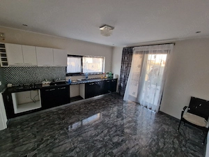 Inchiriez vila la Sacalaz in cartier Europa  - imagine 2