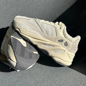 Pantofi Sport Yeezy 700 Analog- 100% originali