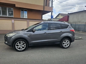 Vând Ford Kuga . - imagine 6