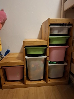 Ansamblu depozitare IKEA