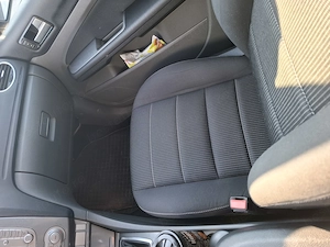 Ford Focus Facelift 1,8 benzină  - imagine 14