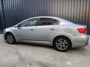 Toyota Avensis T27,2.0D - imagine 4