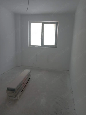 apartament - imagine 4