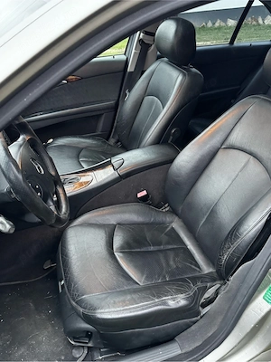 Mercedes e220 - imagine 4