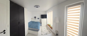 Vând apartament cu trei camere  - imagine 3