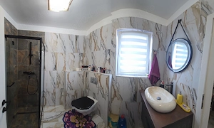 Vând apartament cu trei camere  - imagine 8