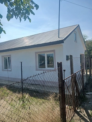 Casa de vanzare pe strada  Locotenent Sandulescu - imagine 3
