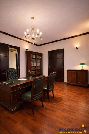 Nivel in vila interbelica, sectiunea Special, loc parcare, Central, Brasov - imagine 3