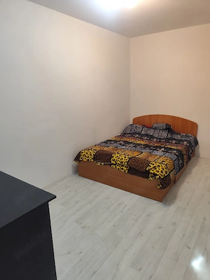 Inchiriez apartament regim hotelier  - imagine 4