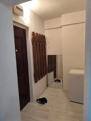 Inchiriez apartament regim hotelier  - imagine 3