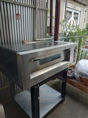 cuptor 6 pizza (pe gaz)