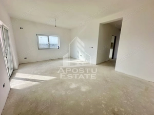 Duplex cu 5 camere in zona benzinariei Eso din Giroc