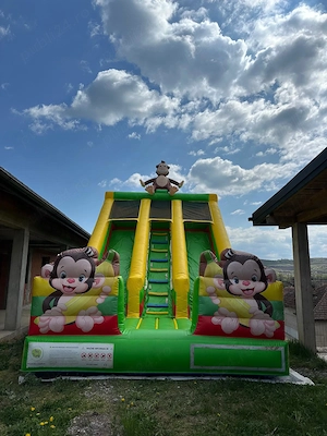 Închiriez topogan gonflabil cu 2 pante de coborâre*asigur transport și montaj ! - imagine 2