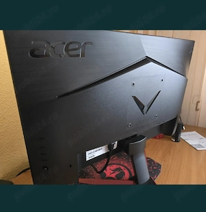 vând monitor gaming 