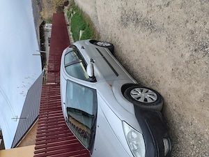 Ford focus 1.6 GPL - imagine 3