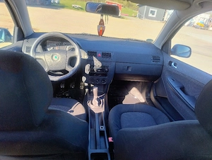 Skoda Fabia 1.4 benzină  - imagine 2