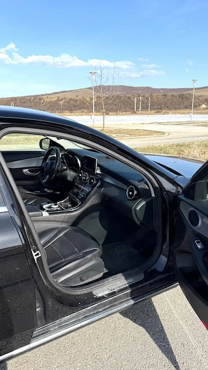 Mercedes-Benz clasa C - imagine 5
