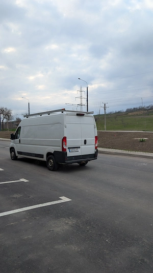 Vând Transporter,stare buna de fumctionare - imagine 5