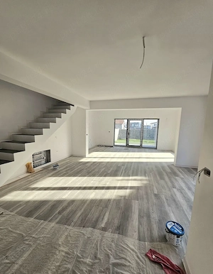 Proprietar vand 1 2 Duplex, Chișoda, str Caisului. 220 mp utili , 5 camere , 4 bai - imagine 5