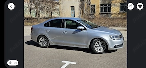 Volkswagen Jetta  - imagine 5