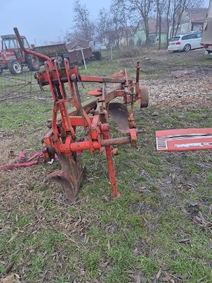 plug de vînzare - imagine 4