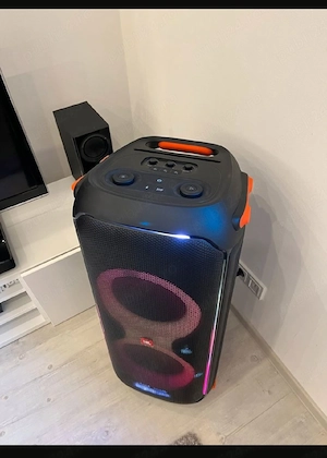 JBL Party Box 710