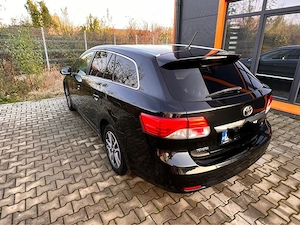 Toyota Avenis Combi T27 - imagine 3