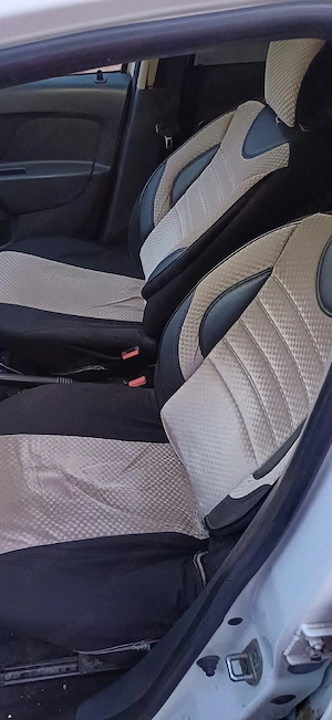 Dacia Logan an 2015 benzină Proprietar  - imagine 4