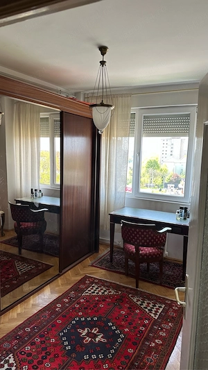 inchiriez apartament 3 camere, central, mobilat - imagine 3