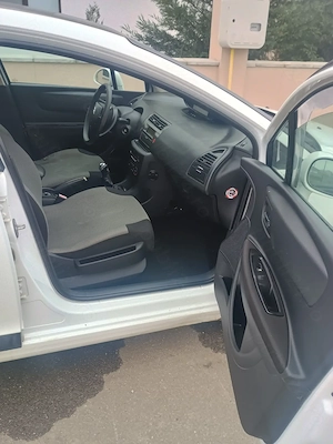 Vand Citroen C4 1.6 Diesel HDI - imagine 4