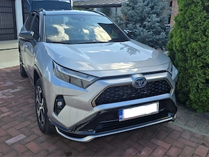 Toyota  Rav 4 Plugin in hibrid  ful extrase 2023