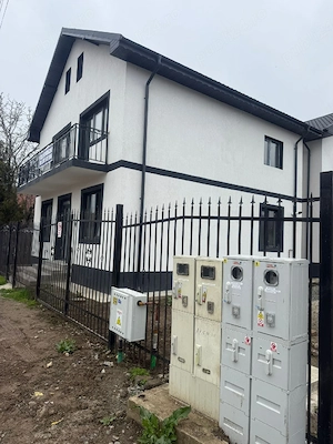 Vilă De Vănzare În Localitatea Lumina - imagine 4