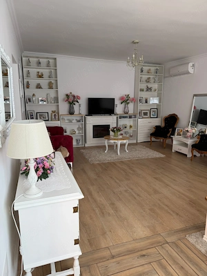 Casa de vânzare cu teren de 40 de arii - imagine 2