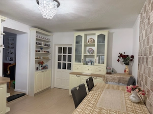 Casa de vânzare cu teren de 40 de arii - imagine 3